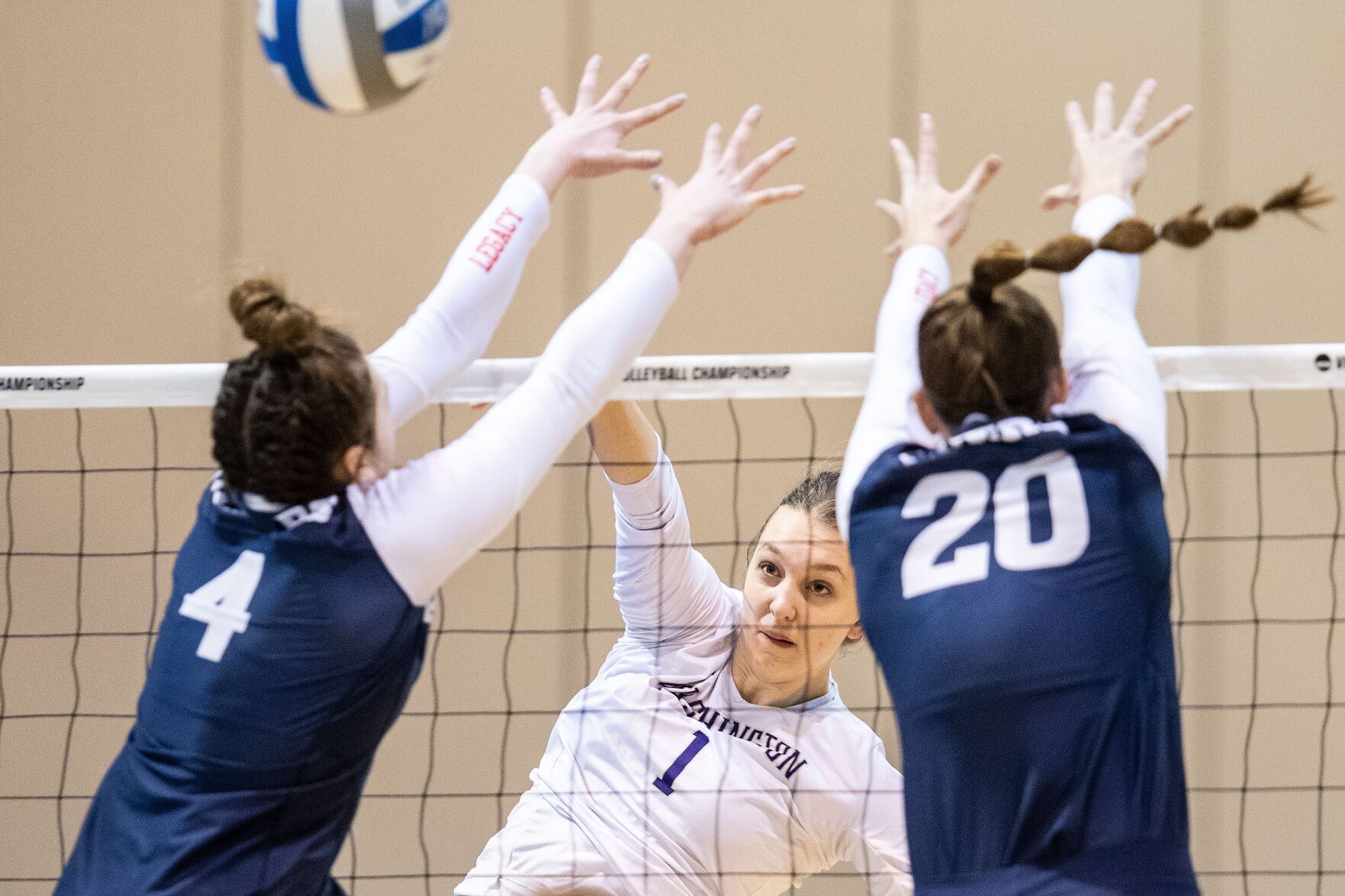 041621-owh-spo-nuvolley-pic-cm022